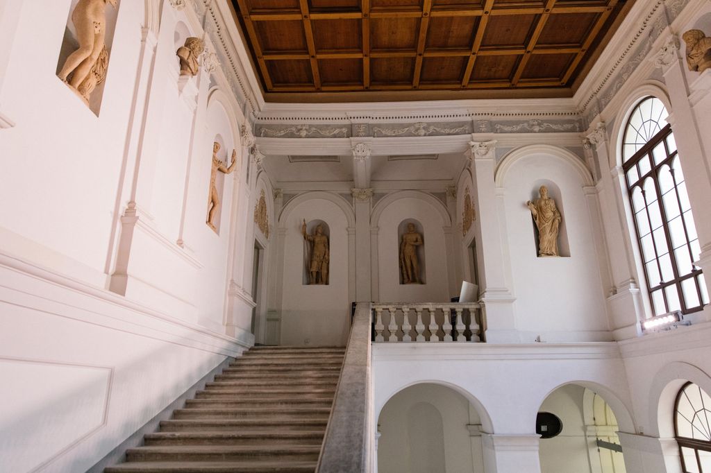 Il Palazzo Dèlfico e la Biblioteca - Teramo